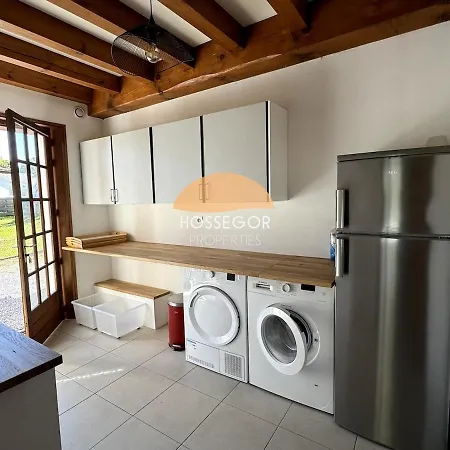 Bonamour - - Pool - Port - * Capbreton