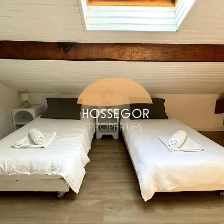 Bonamour - - Pool - Port - * Capbreton