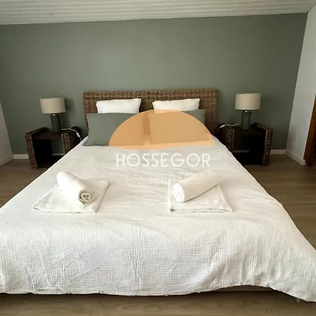 Bonamour - - Pool - Port - *