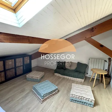 Ferienhaus Bonamour - - Pool - Port - *